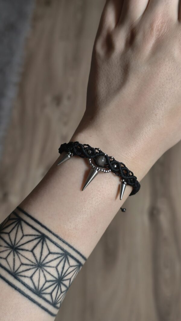 Lilith Choker