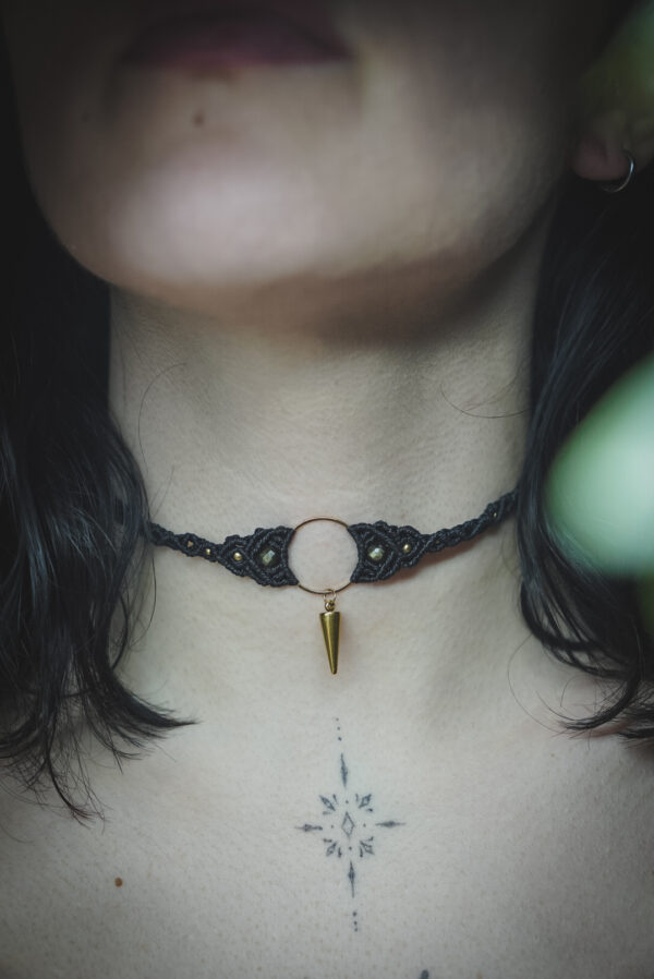 Astarte Choker