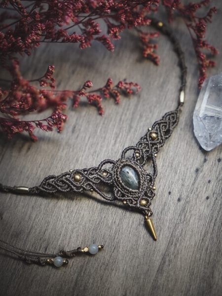 forest ananke necklace